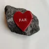 FAR, Rødt Glashjerte På Granitsten