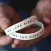 Hvid armbånd: The lord bless you