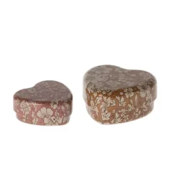 Metal hjerteæske, Blossom, sæt med 2 – Okker/Rosa, Maileg