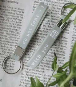 Nøglering gråblå: Do not fear – I am with you