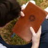 NKJV, Thinline Bibel brown immiteret leather soft
