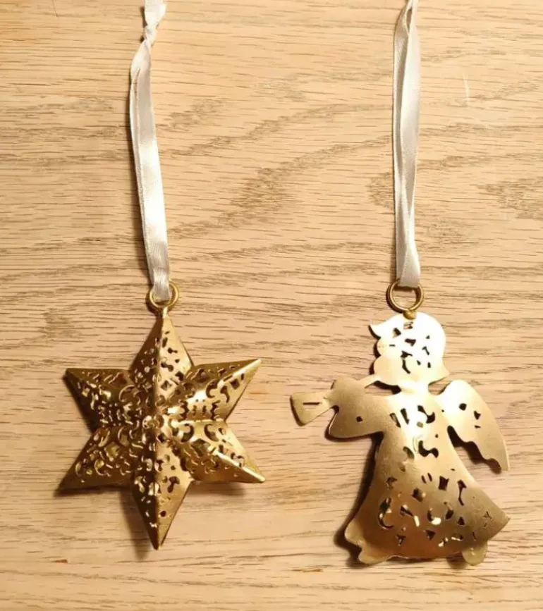 Ophæng, Stjerne guld med hulmønster, 8 cm