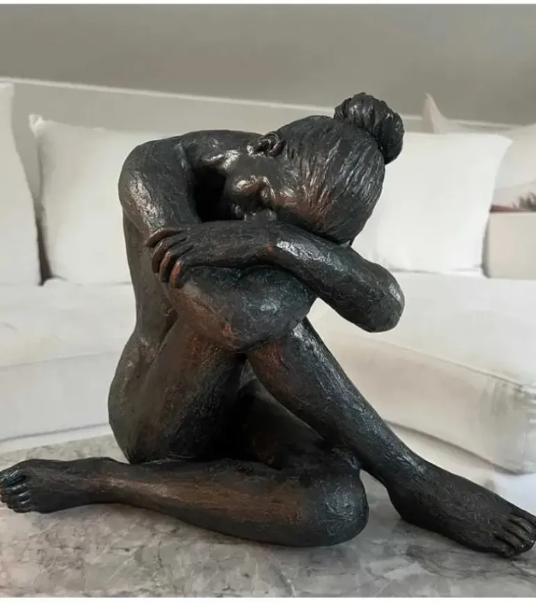 Skulptur, Elegant Kvinde, 30 cm