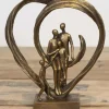 Skulptur: Familie ved Hjertet, 26 cm