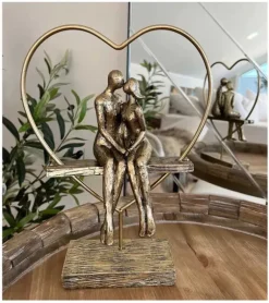 Skulptur, Par siddende i hjerte, 31 cm